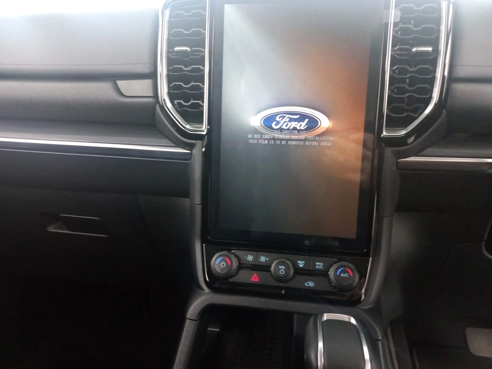2025 FORD EVEREST 2.0 XLT BiT 4X2 AT