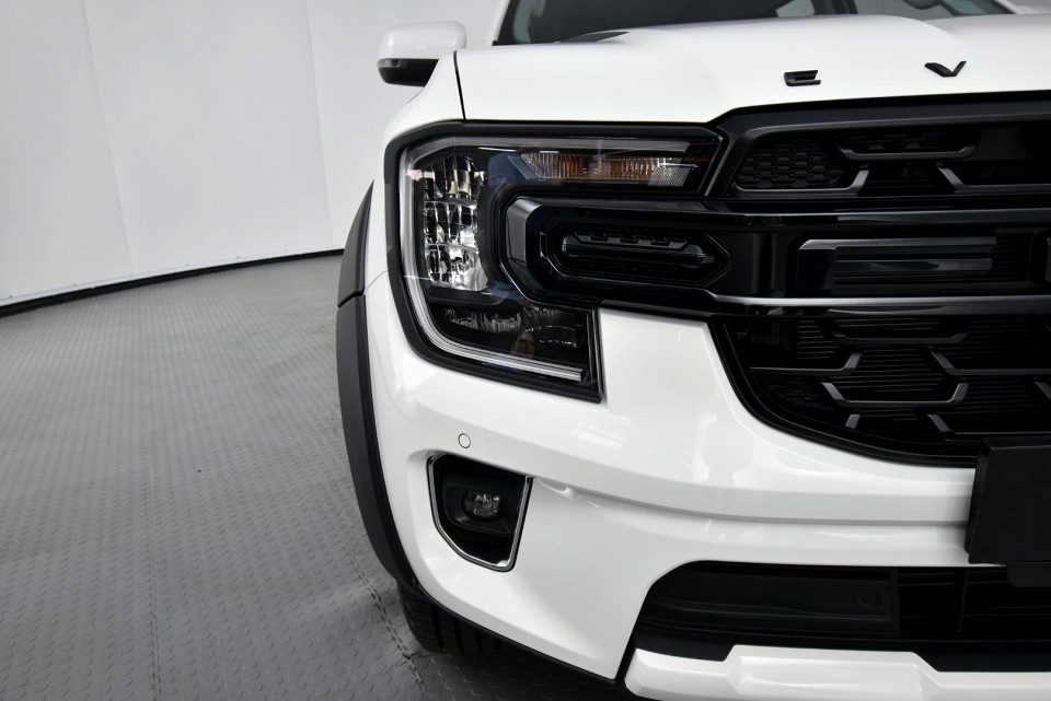 2025 FORD EVEREST 2.0 XLT BiT 4X2 AT