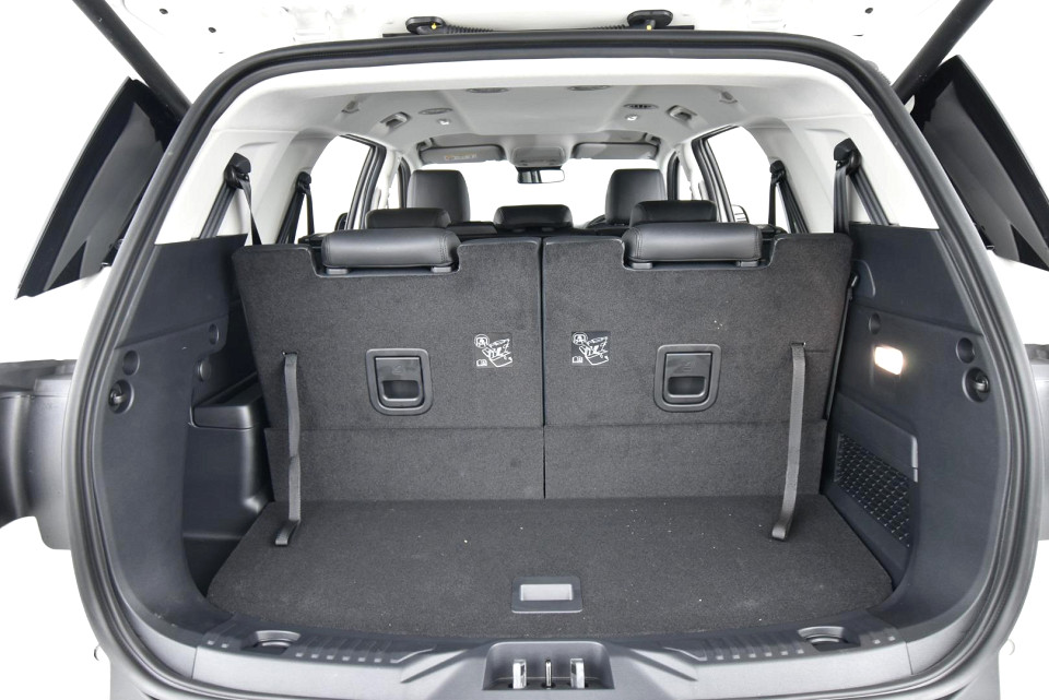 2025 FORD EVEREST 2.0 XLT BiT 4X2 AT