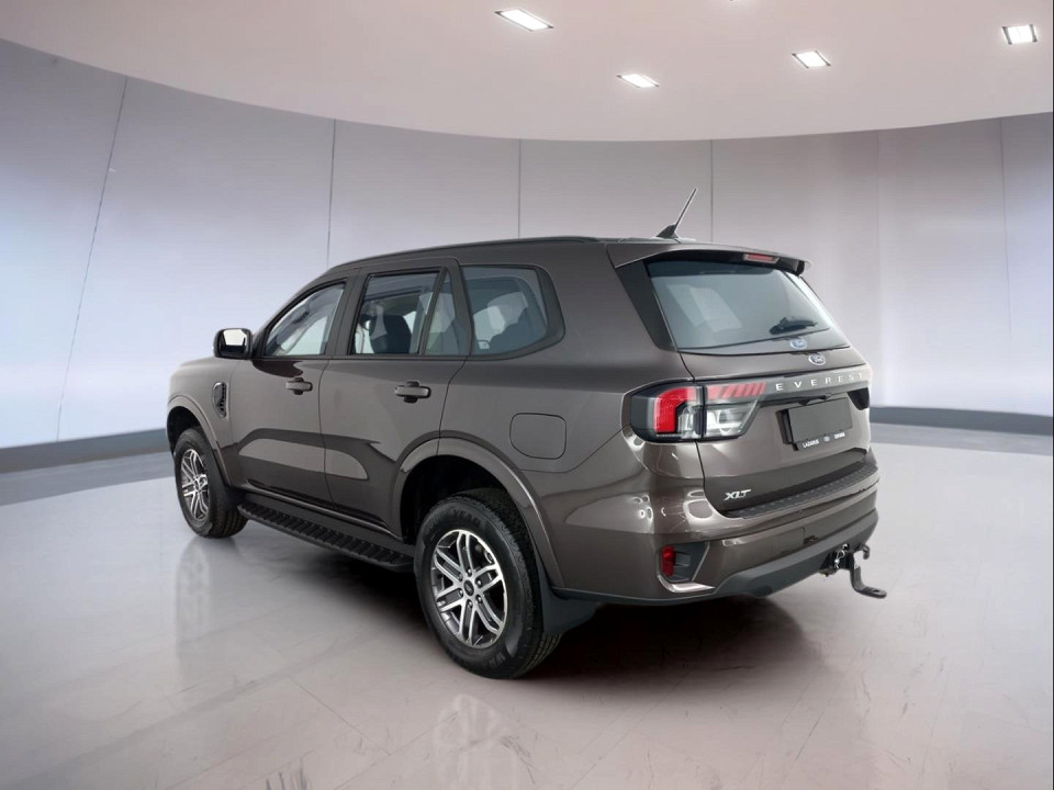 2025 FORD EVEREST 2.0 XLT BiT 4X2 AT