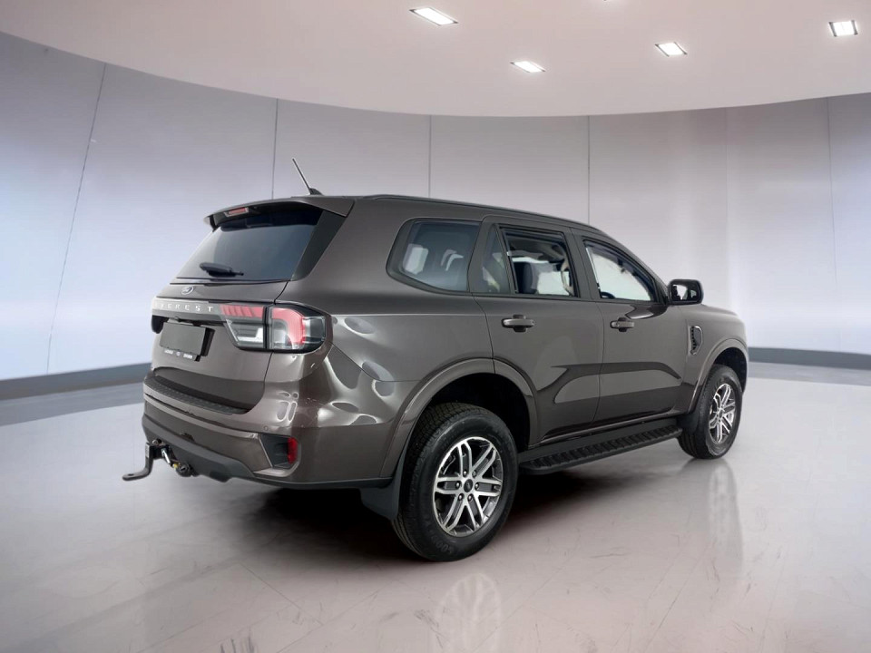 2025 FORD EVEREST 2.0 XLT BiT 4X2 AT