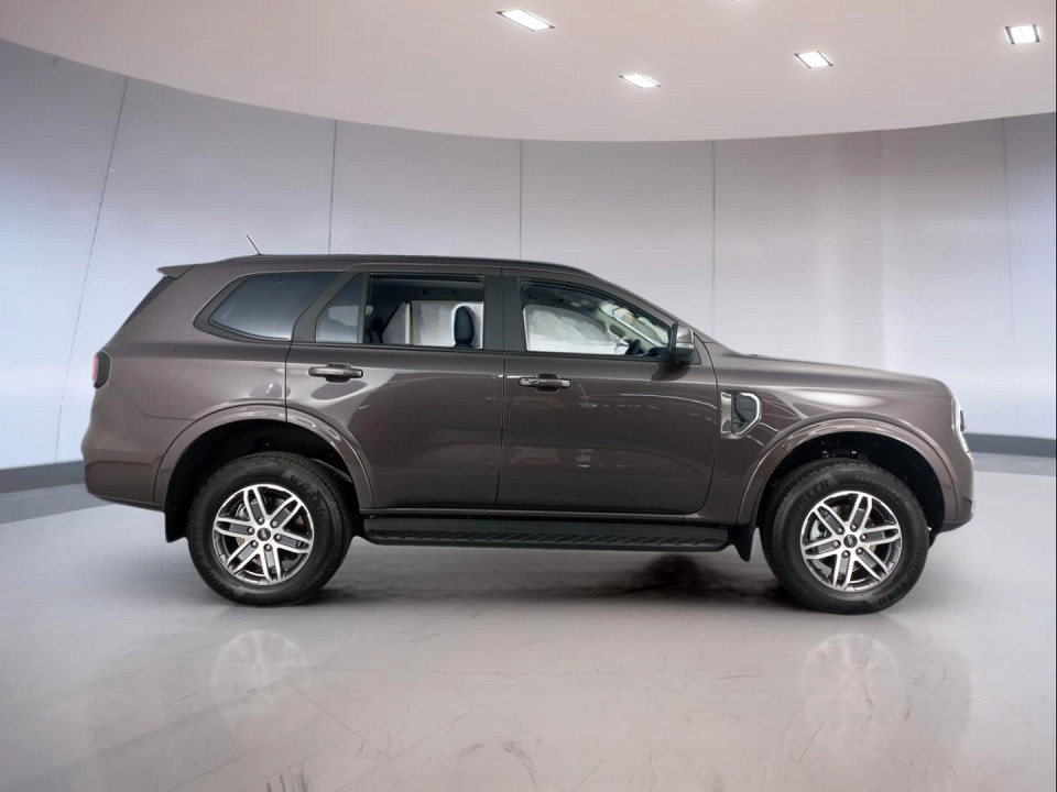 2025 FORD EVEREST 2.0 XLT BiT 4X2 AT