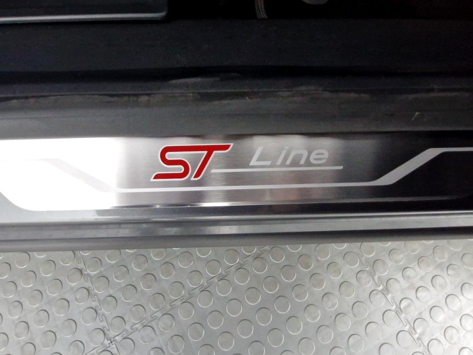 2025 FORD PUMA 1.0 ECOBOOST ST-LINE VIGNALE AT