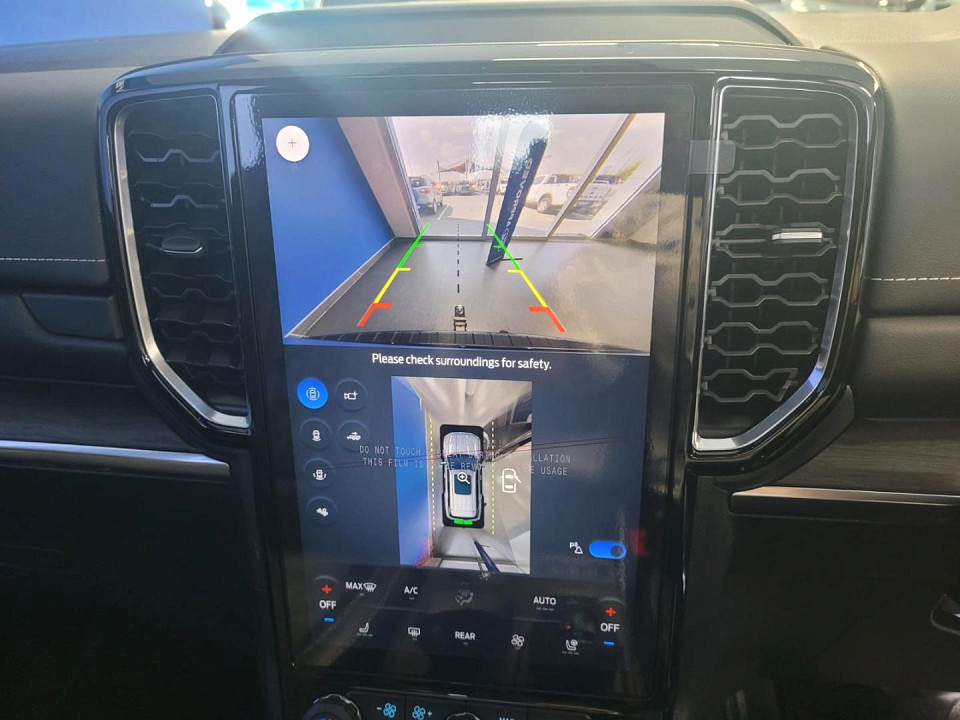 2025 FORD EVEREST 3.0 PLATINUM AWD AT