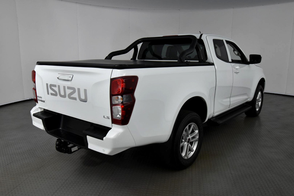 2025 ISUZU D-MAX 1.9 DDI E CAB HR LS AT