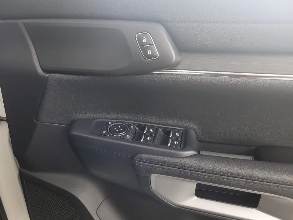 2026 FORD EVEREST 2.0 XLT BiT 4X2 AT