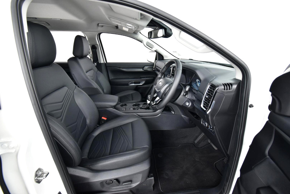 2026 FORD EVEREST 2.0 XLT BiT 4X2 AT