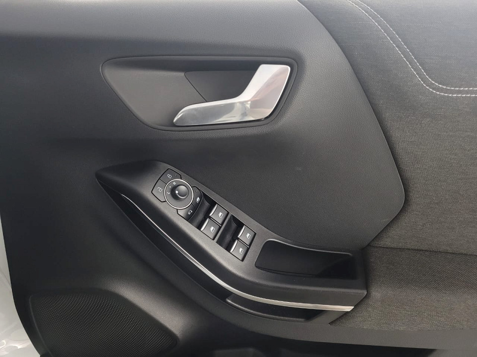 2025 FORD PUMA 1.0 ECOBOOST TITANIUM AT