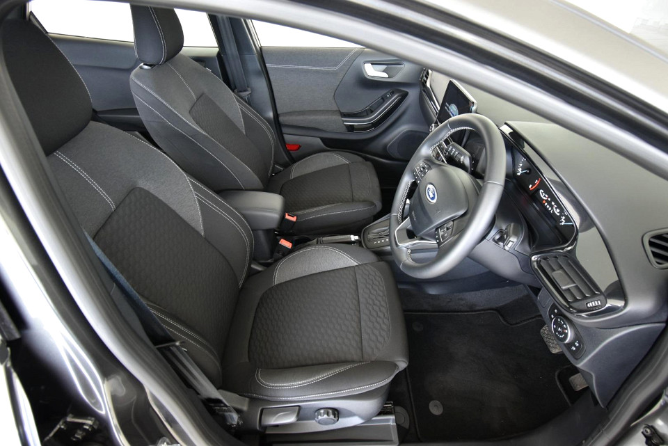 2025 FORD PUMA 1.0 ECOBOOST TITANIUM AT