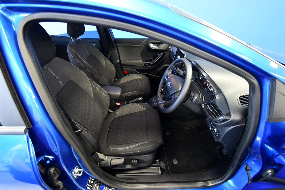 2025 FORD PUMA 1.0 ECOBOOST TITANIUM AT