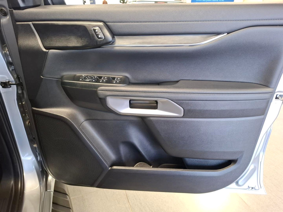 2026 FORD EVEREST 2.0 XLT BiT 4X2 AT