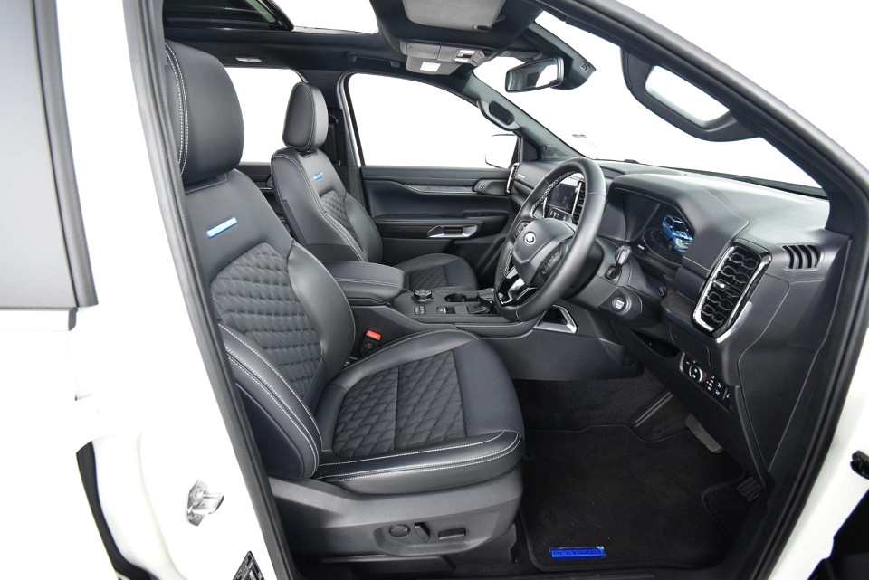 2026 FORD EVEREST 3.0 PLATINUM AWD AT