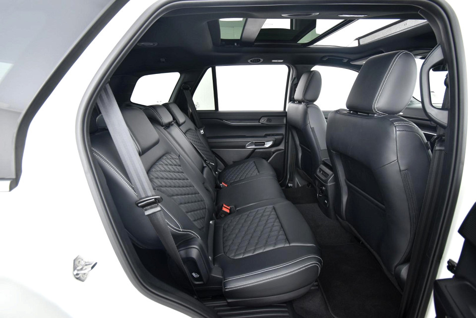 2026 FORD EVEREST 3.0 PLATINUM AWD AT
