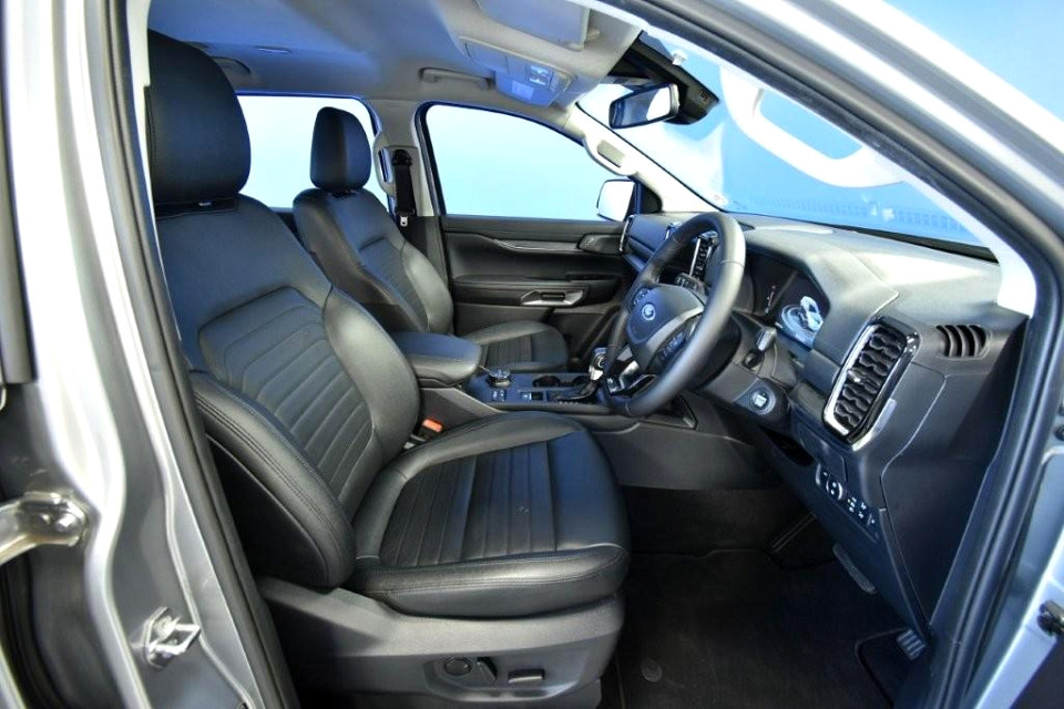 2025 FORD EVEREST 2.0 BiT SPORT 4X4 AT