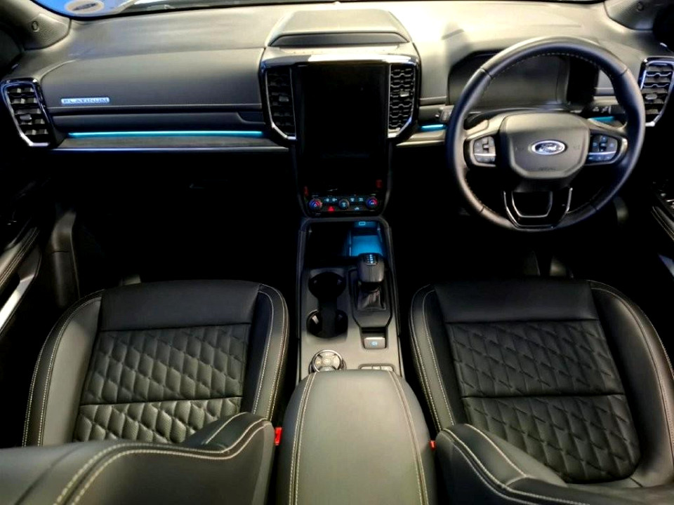 2025 FORD EVEREST 3.0 PLATINUM AWD AT
