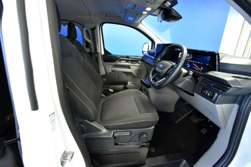 2025 FORD TOURNEO CUSTOM 2.0 TREND LWB AT