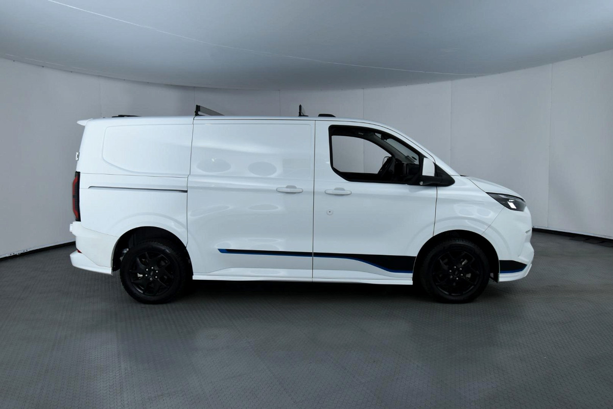 2026 FORD TRANSIT CUSTOM 2.0L VAN SPORT SWB AT