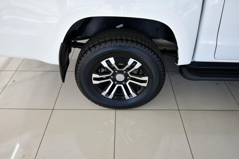 2025 FOTON TUNLAND G7 TL D CAB 4X2
