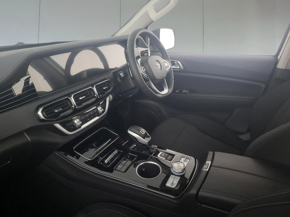 2025 FOTON TUNLAND G7 TL D CAB 4X2 AT