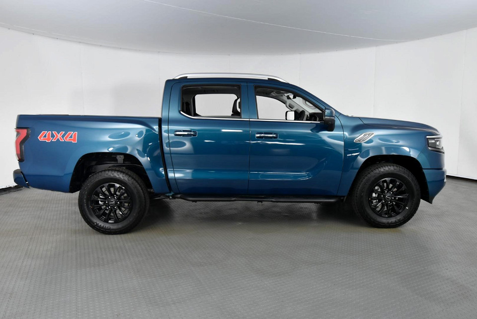 2026 FOTON TUNLAND V9 2.0D LTD D CAB 4X4 AT