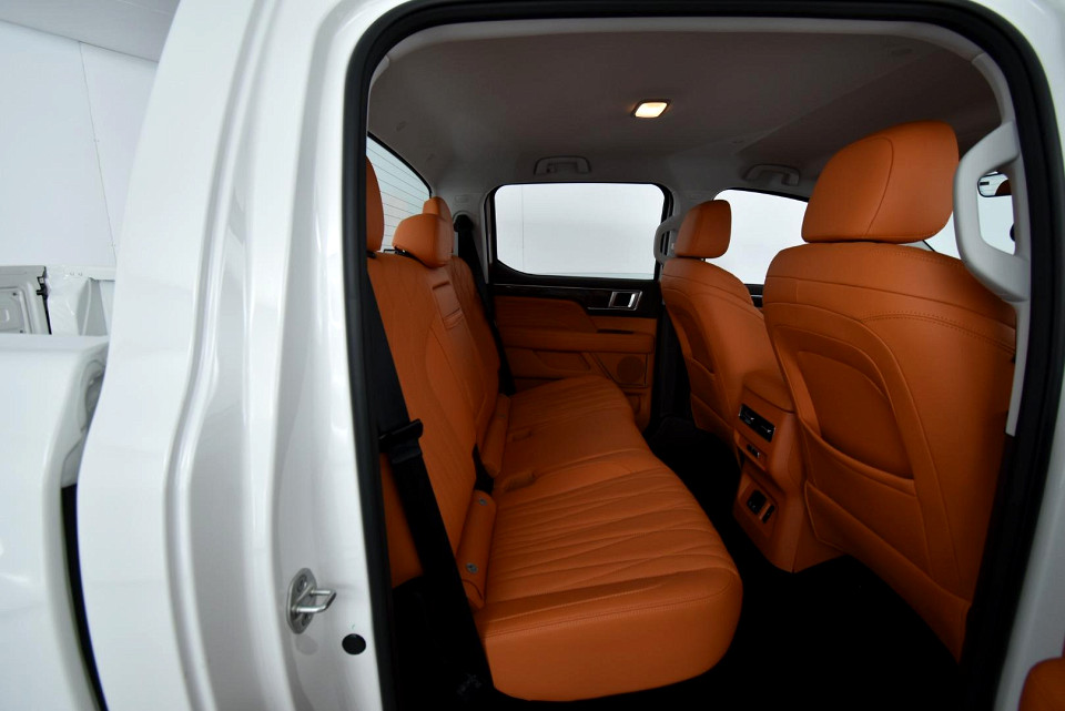 2026 FOTON TUNLAND V7 2.0D VLX D CAB 4X2 AT