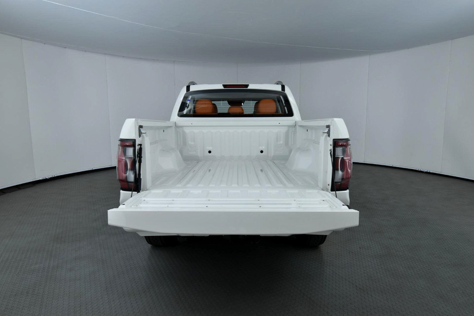 2026 FOTON TUNLAND V7 2.0D VLX D CAB 4X2 AT