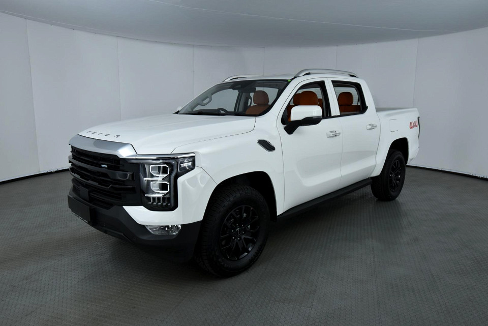 2026 FOTON TUNLAND V7 2.0D VLX D CAB 4X2 AT