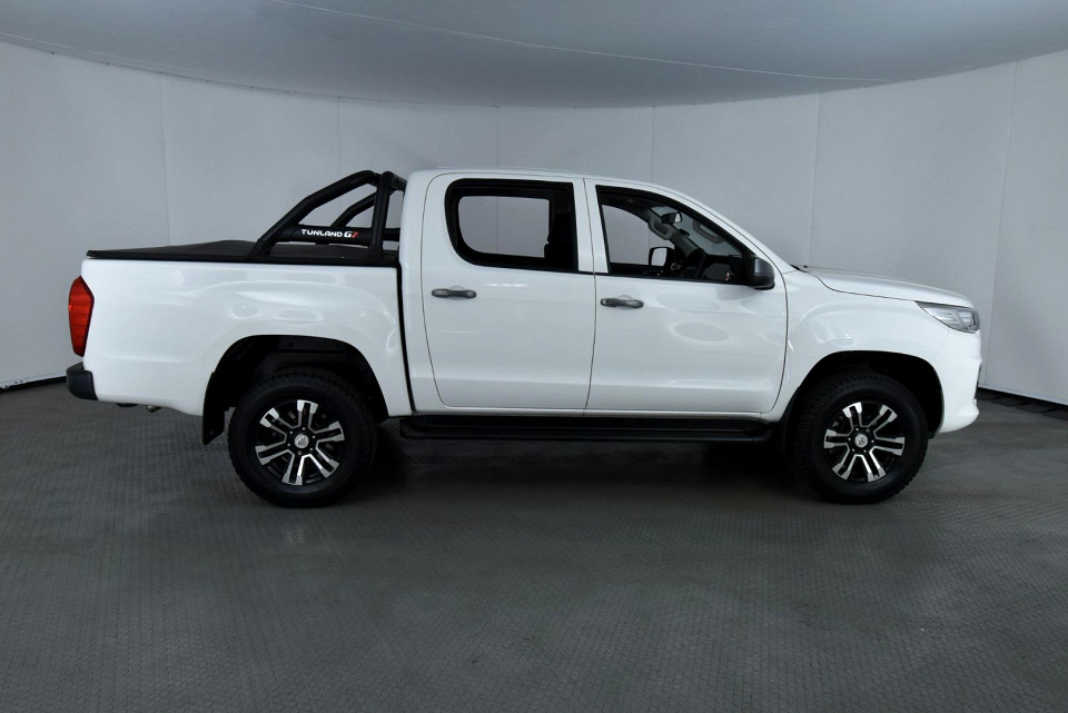 2026 FOTON TUNLAND V7 2.0D VLX D CAB 4X4 AT
