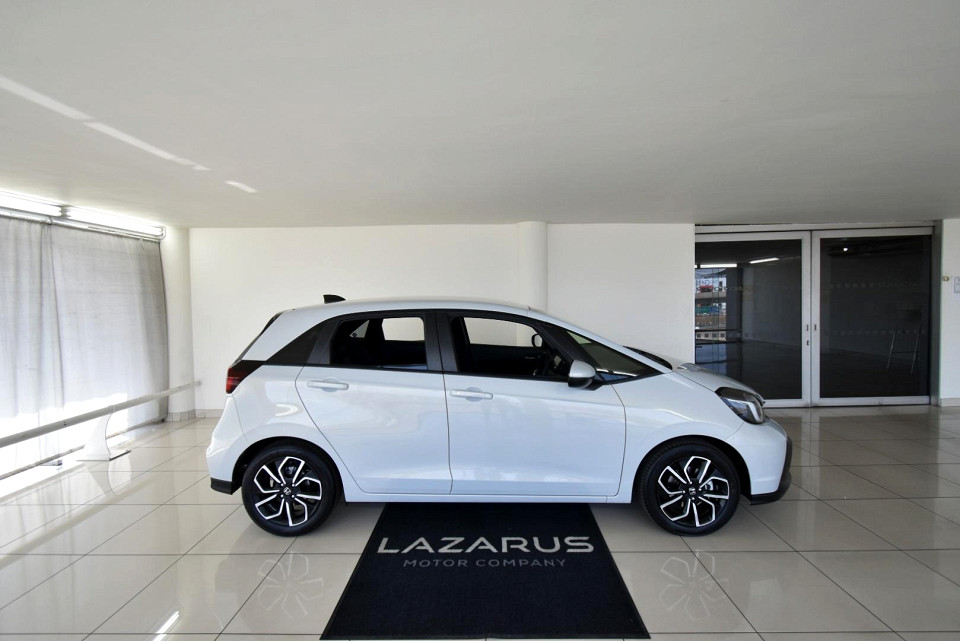 2024 HONDA FIT 1.5 ELEGANCE CVT