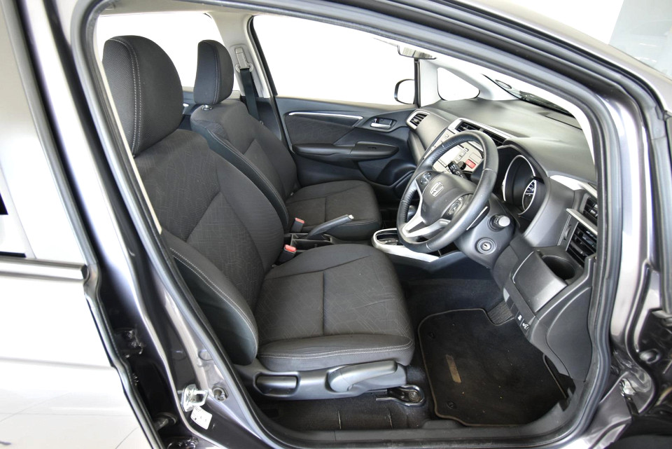 2017 HONDA JAZZ 1.5i ELEGANCE CVT