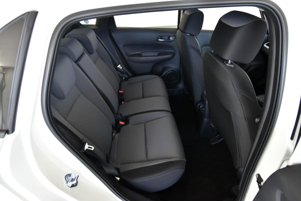 2025 HONDA FIT 1.5 COMFORT CVT