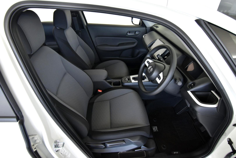 2025 HONDA FIT 1.5 COMFORT CVT