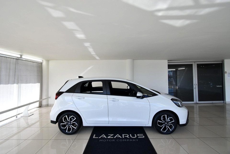 2025 HONDA FIT 1.5 ELEGANCE CVT