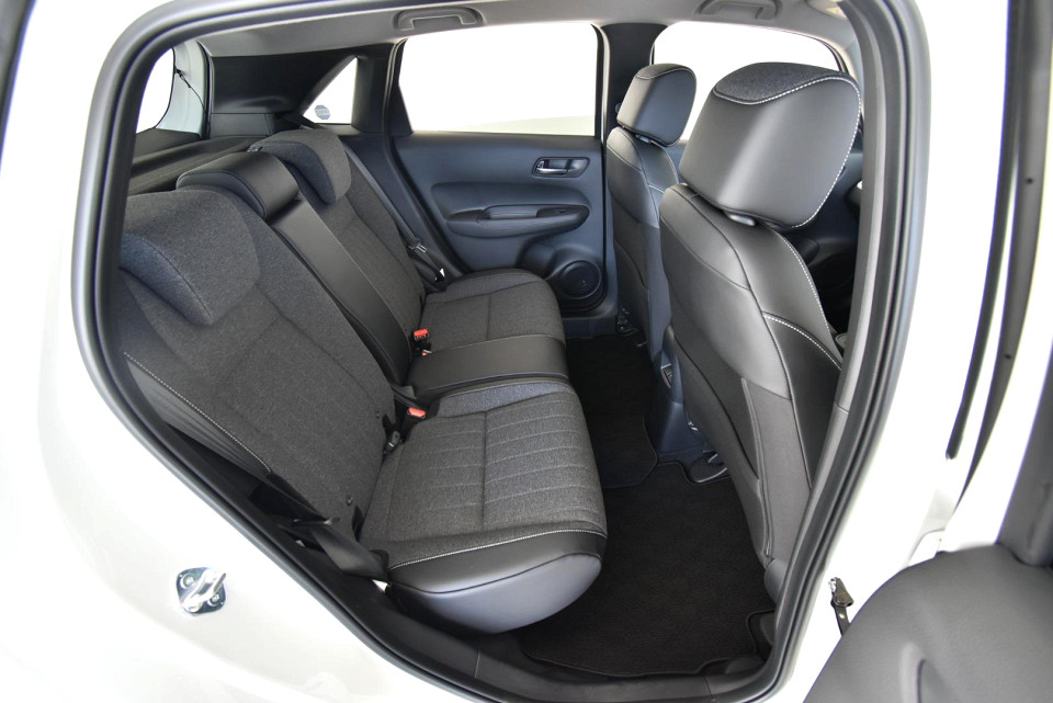 2025 HONDA FIT 1.5 ELEGANCE CVT