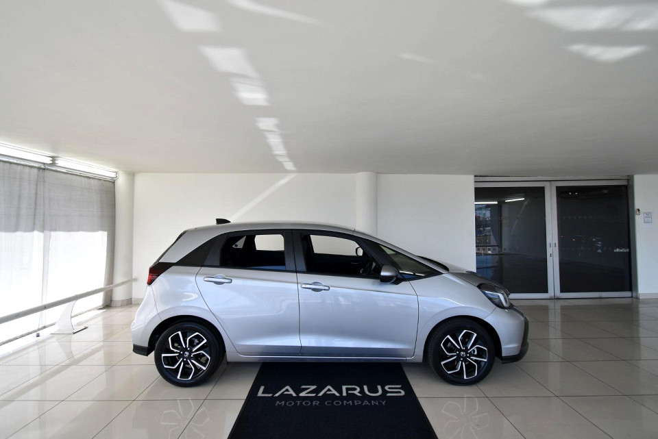 2025 HONDA FIT 1.5 ELEGANCE CVT