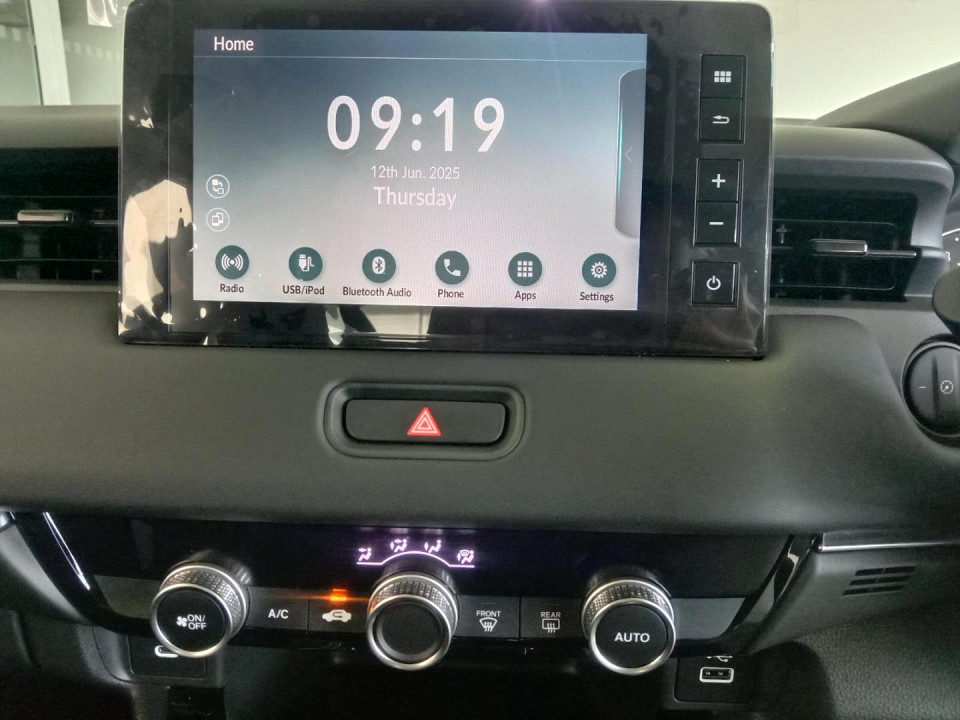 2025 HONDA HR-V 1.5 ELEGANCE CVT