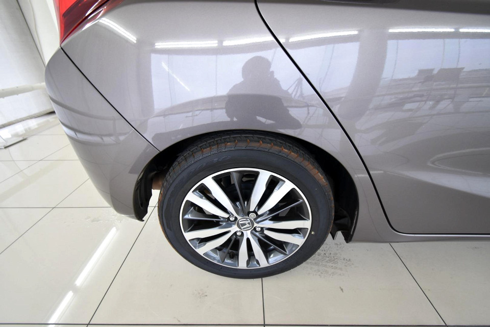 2017 HONDA JAZZ 1.5 DYNAMIC CVT