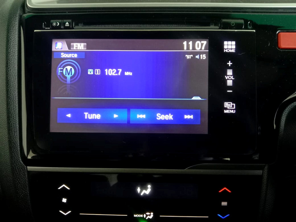 2017 HONDA JAZZ 1.5 DYNAMIC CVT