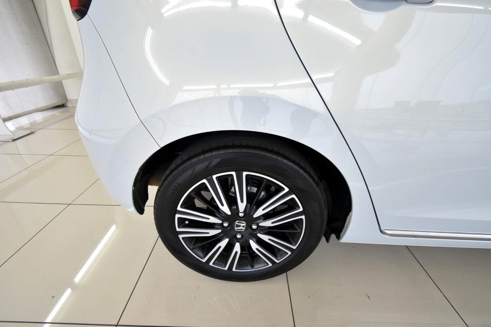2022 HONDA FIT 1.5 EXECUTIVE CVT