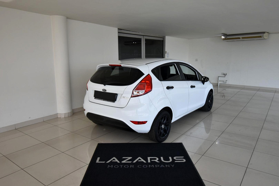 2015 FORD FIESTA 1.4 AMBIENTE AC+AUDIO+BT