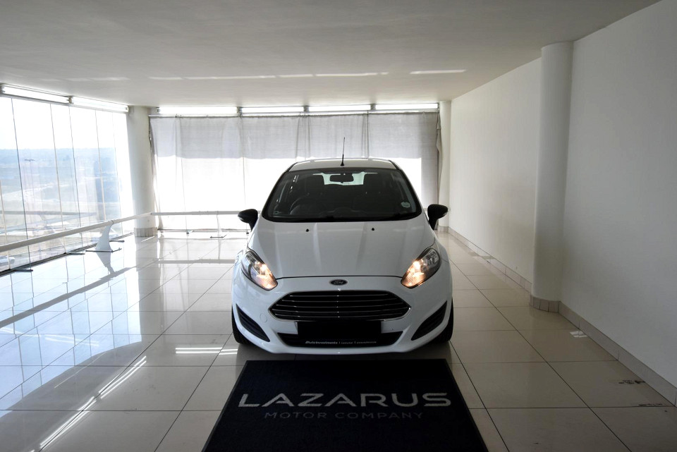 2015 FORD FIESTA 1.4 AMBIENTE AC+AUDIO+BT