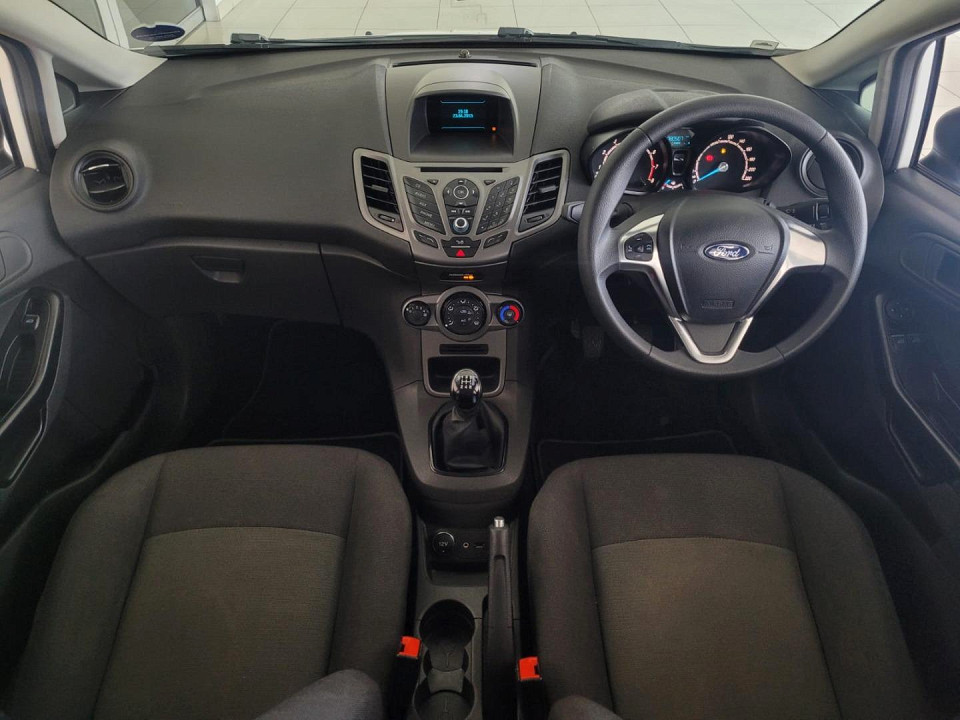 2015 FORD FIESTA 1.4 AMBIENTE AC+AUDIO+BT