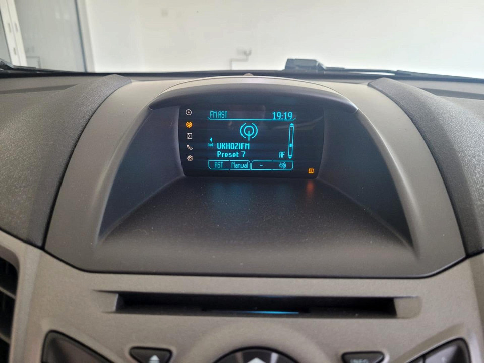 2015 FORD FIESTA 1.4 AMBIENTE AC+AUDIO+BT