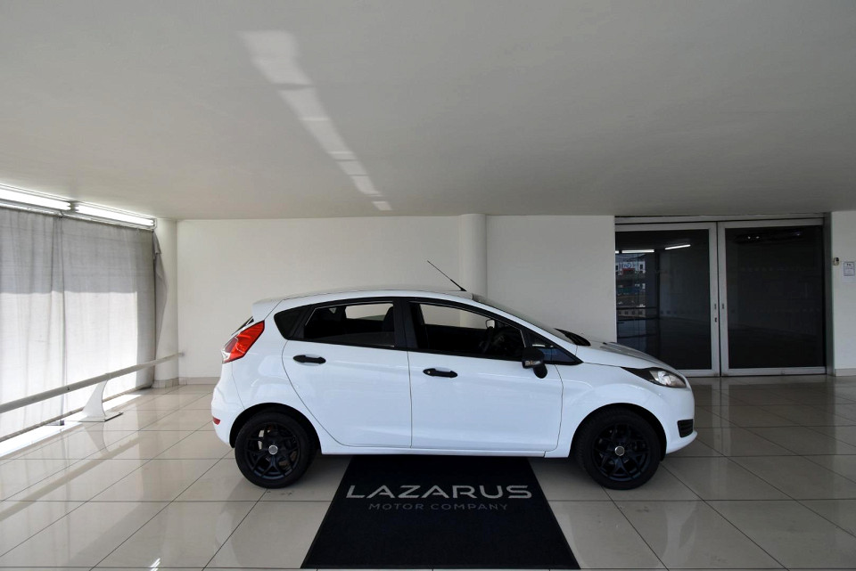 2015 FORD FIESTA 1.4 AMBIENTE AC+AUDIO+BT