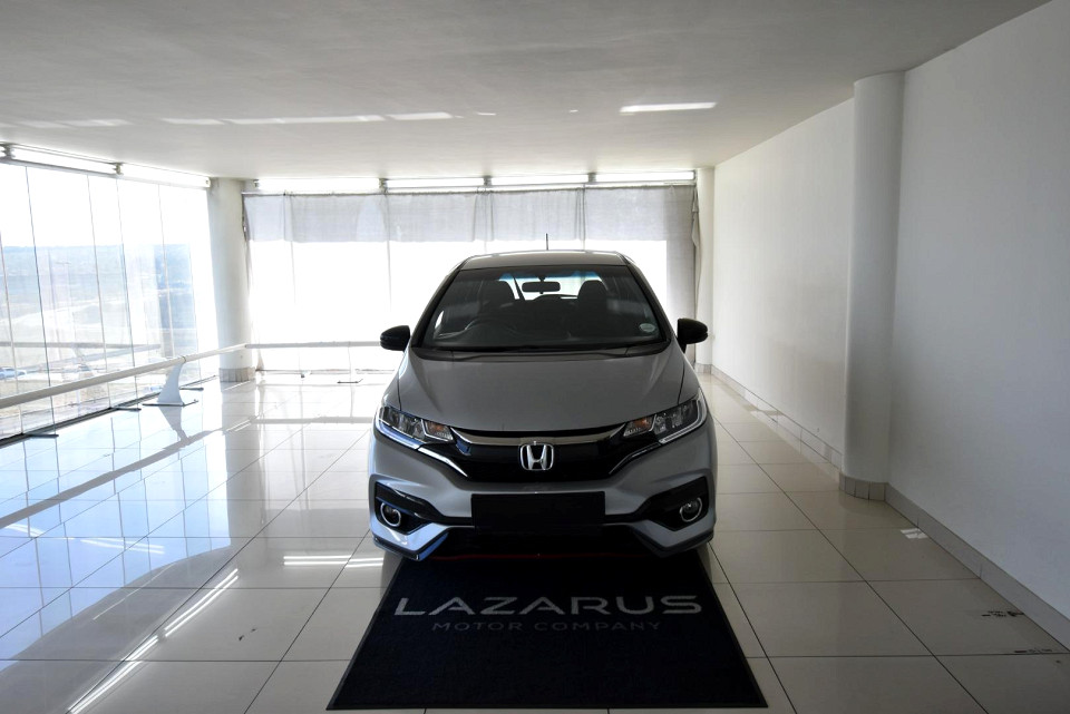 2021 HONDA JAZZ 1.5 SPORT CVT