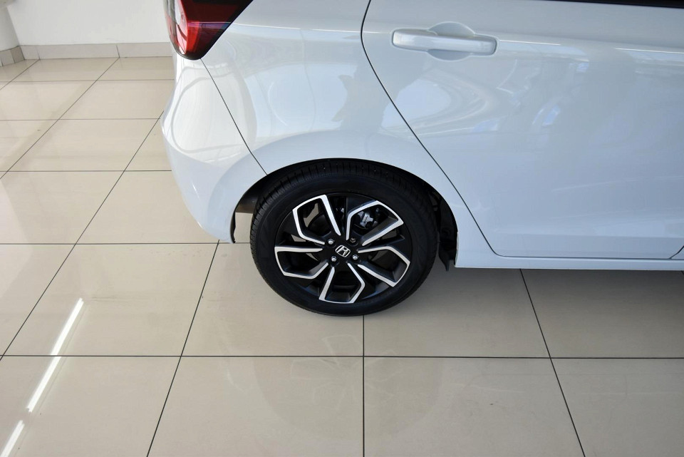 2023 HONDA FIT 1.5 ELEGANCE CVT