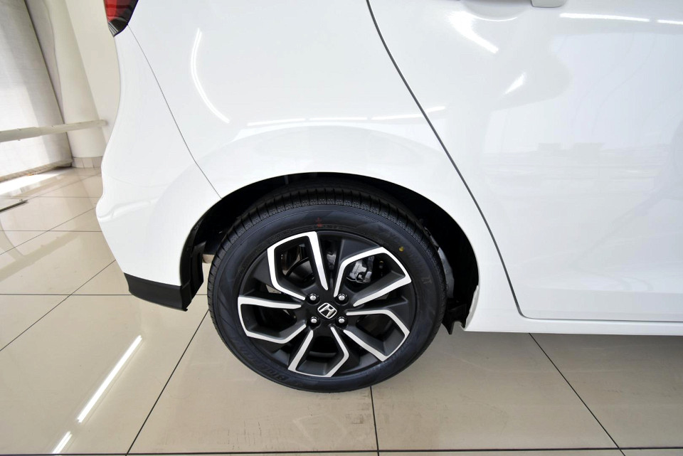 2025 HONDA FIT 1.5 ELEGANCE CVT