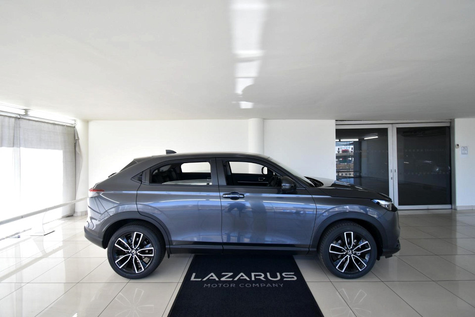 2025 HONDA HR-V 1.5 ELEGANCE CVT