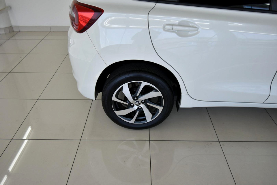 2024 TOYOTA STARLET 1.5 Xs AT