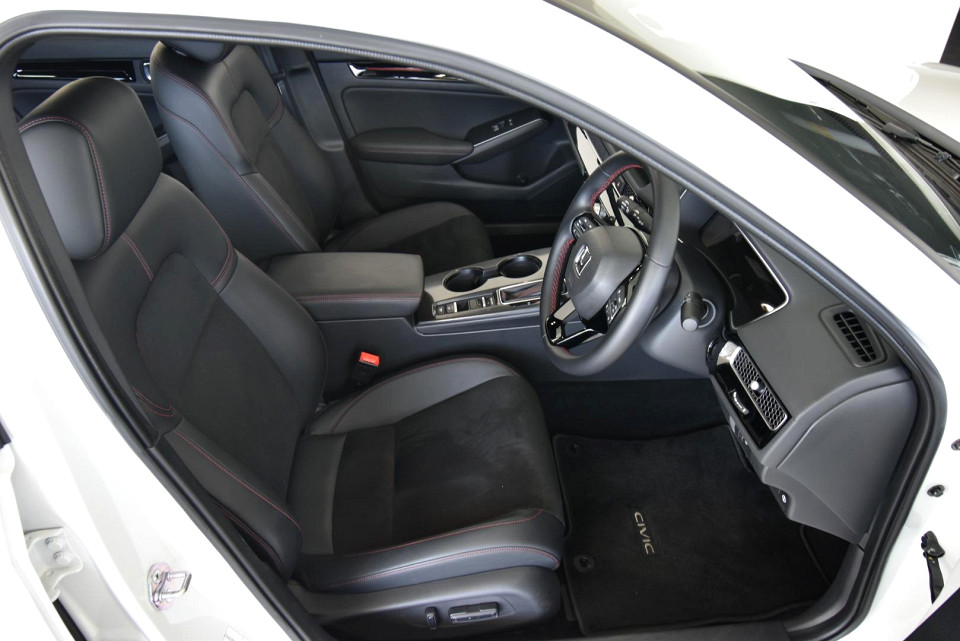 2025 HONDA CIVIC 1.5T RS